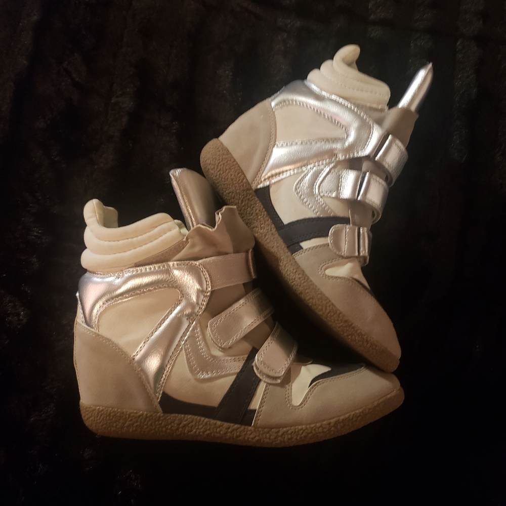 Candies Wedge Sneakers Size 9.5